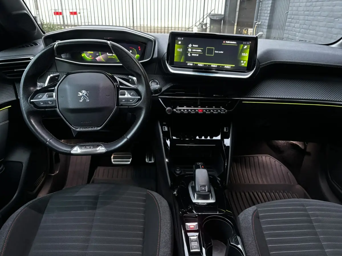 1.2 PureTech GT KEYLESS|CARPLAY|CAMERA|NAVI|NWE APK