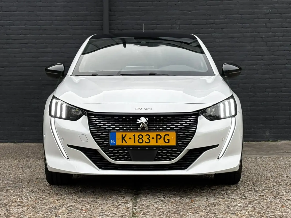 1.2 PureTech GT KEYLESS|CARPLAY|CAMERA|NAVI|NWE APK