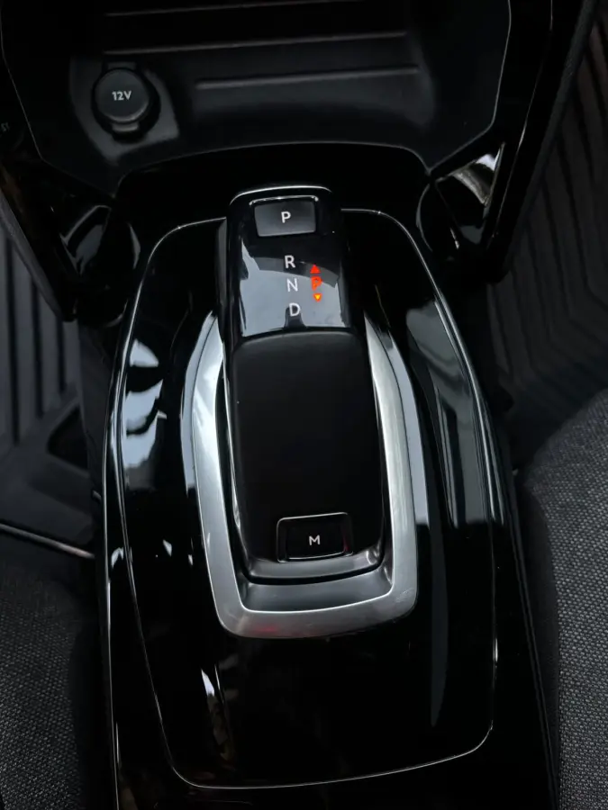 1.2 PureTech GT KEYLESS|CARPLAY|CAMERA|NAVI|NWE APK
