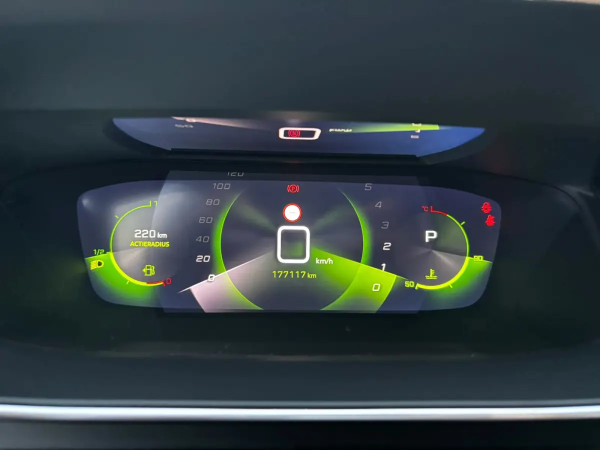 1.2 PureTech GT KEYLESS|CARPLAY|CAMERA|NAVI|NWE APK