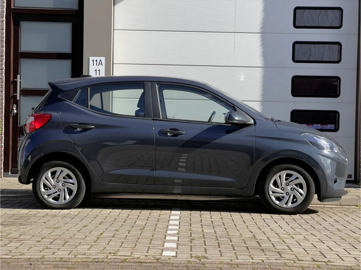 1.0 Comfort 5 Deurs | Airco | Apple CarPlay | Hoge Instap | Cruise Control | Park Sensors | Sport Int | 1e Eigenaar!