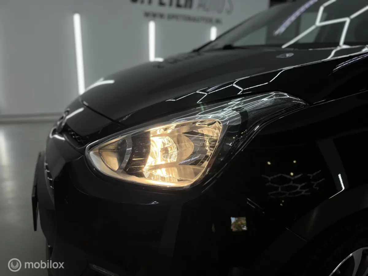 1.2i i-Motion Premium