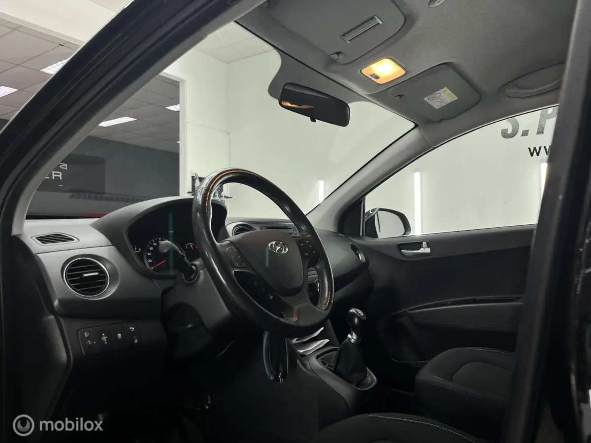 1.2i i-Motion Premium