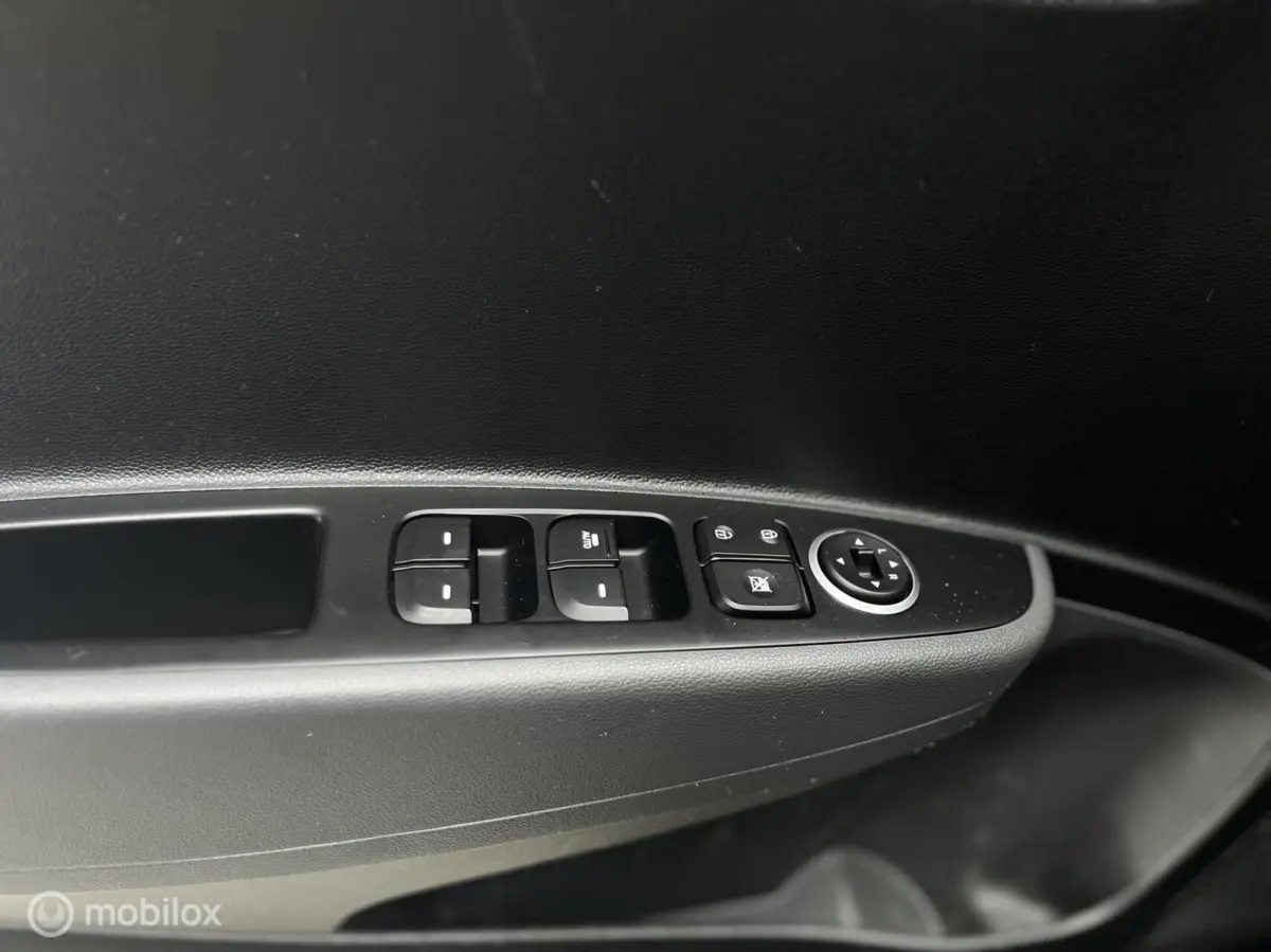 1.2i i-Motion Premium