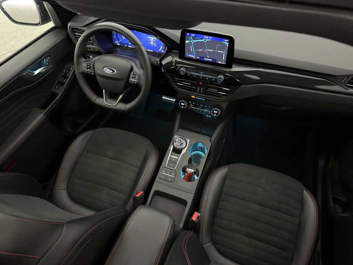 2.5 PHEV ST-Line X | Pano | Camera | HuD | Virtual | B&O | Sfeer | Carplay | Trekhaak | LED | NAP