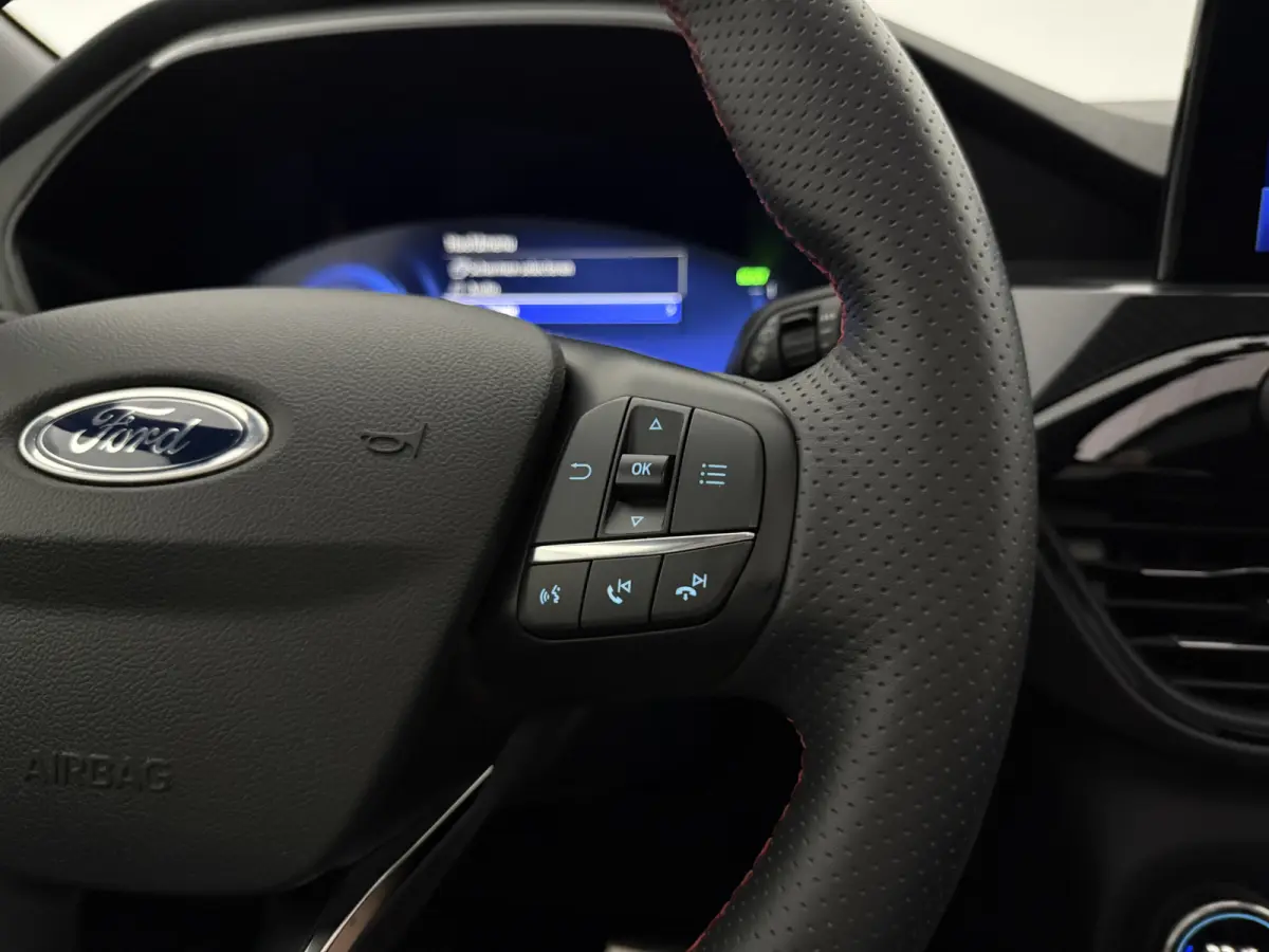 2.5 PHEV ST-Line X | Pano | Camera | HuD | Virtual | B&O | Sfeer | Carplay | Trekhaak | LED | NAP