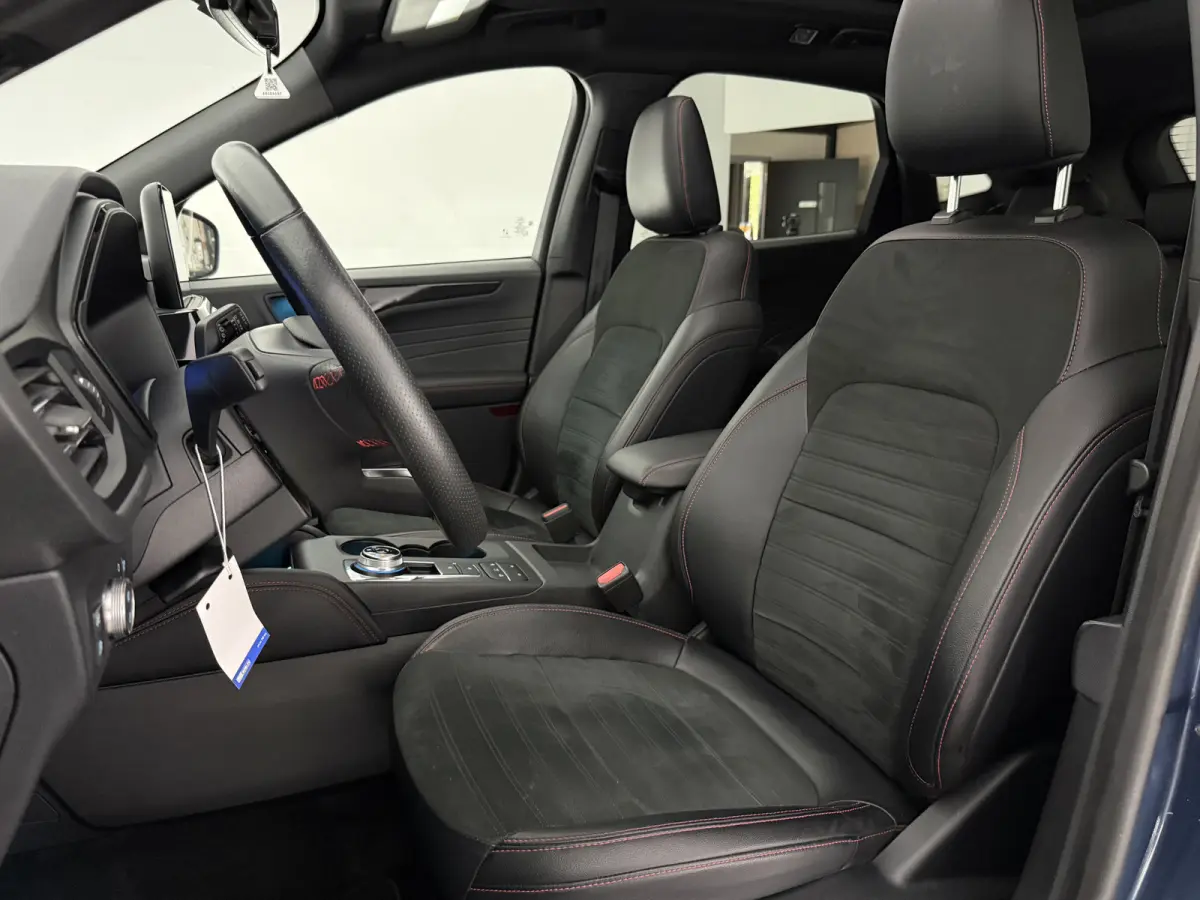 2.5 PHEV ST-Line X | Pano | Camera | HuD | Virtual | B&O | Sfeer | Carplay | Trekhaak | LED | NAP