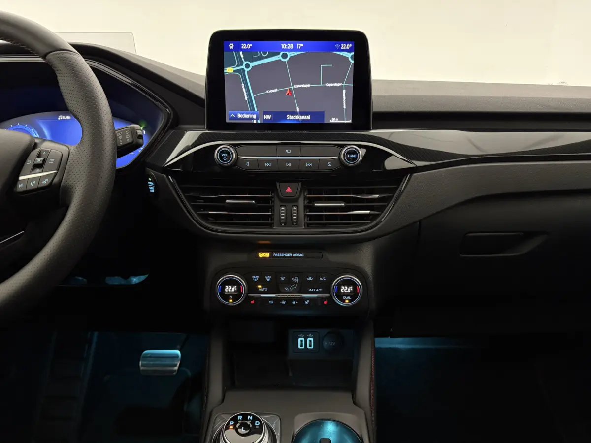 2.5 PHEV ST-Line X | Pano | Camera | HuD | Virtual | B&O | Sfeer | Carplay | Trekhaak | LED | NAP