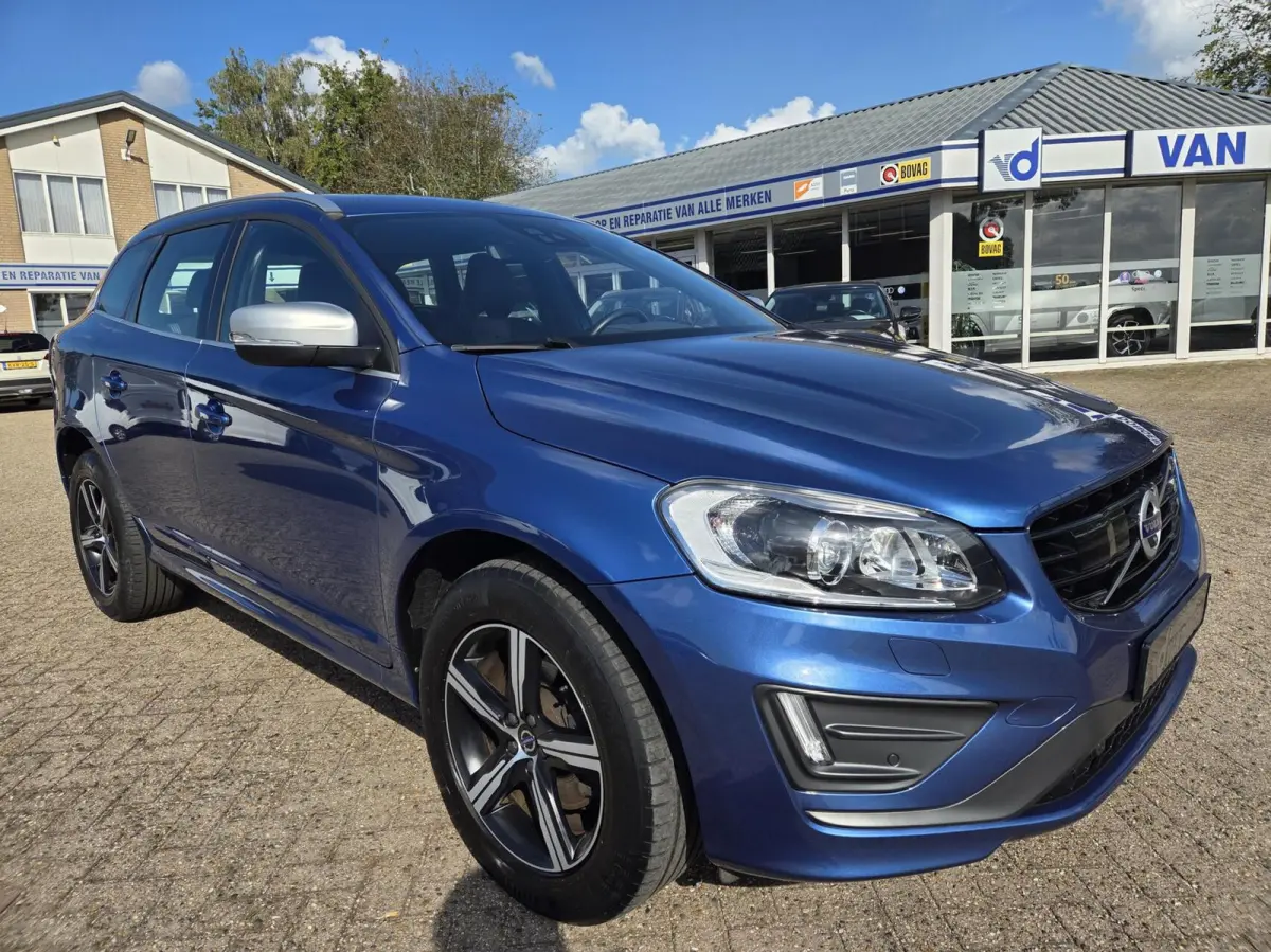 2.0 T5 R-Design AWD | 245 PK | Elektr. achterklep / Adaptive Cruise