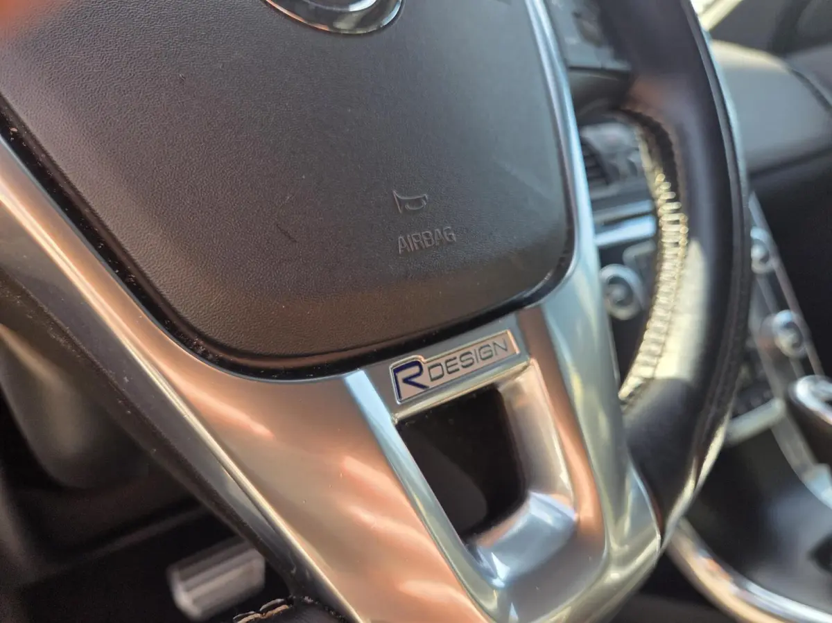 2.0 T5 R-Design AWD | 245 PK | Elektr. achterklep / Adaptive Cruise