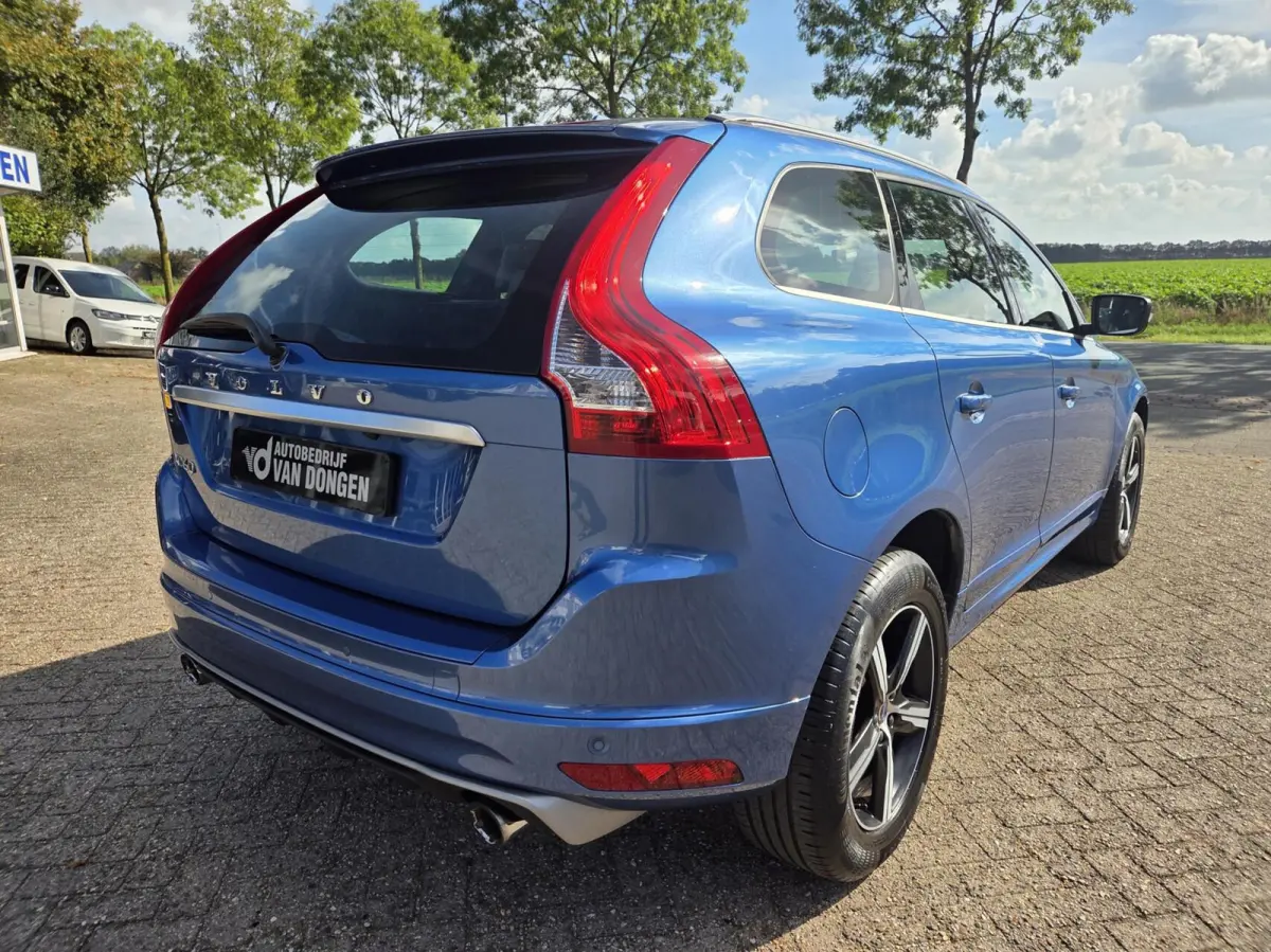 2.0 T5 R-Design AWD | 245 PK | Elektr. achterklep / Adaptive Cruise
