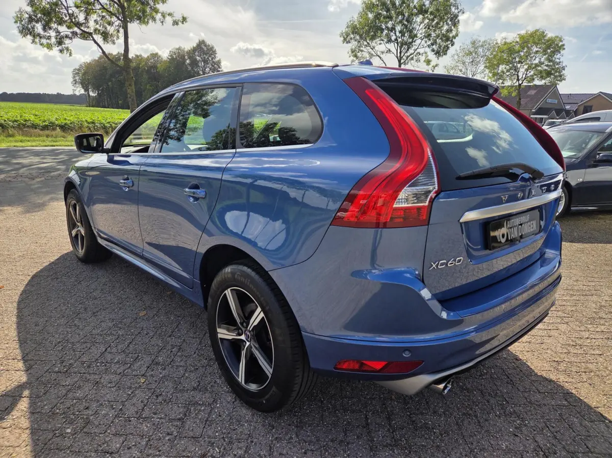 2.0 T5 R-Design AWD | 245 PK | Elektr. achterklep / Adaptive Cruise