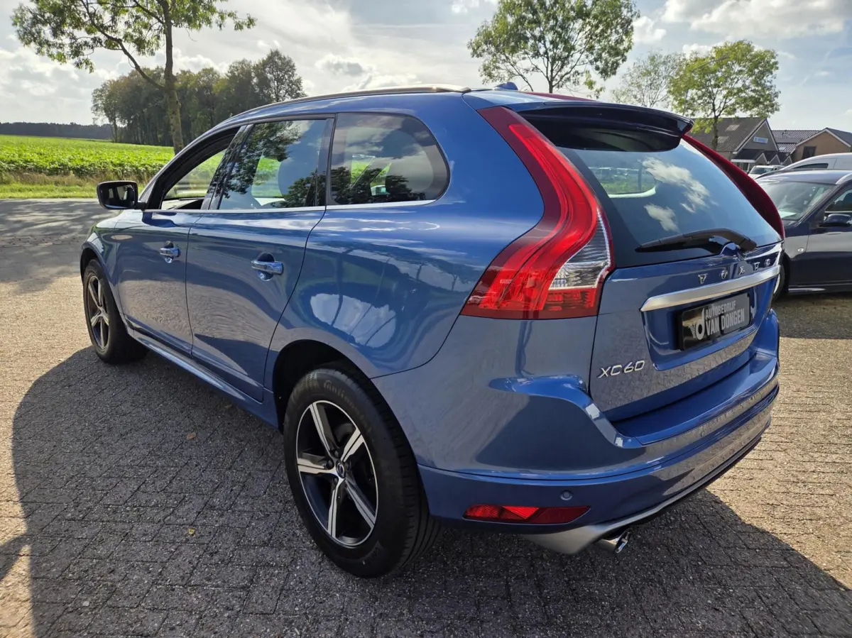 2.0 T5 R-Design AWD | 245 PK | Elektr. achterklep / Adaptive Cruise