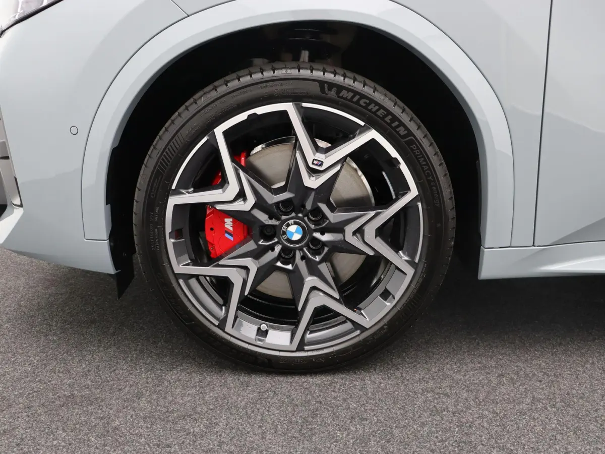 xDrive30 67 kWh M Sport Edition M Sportpakket Pro | Innovation Pack | Harman Kardon | Panoramadak