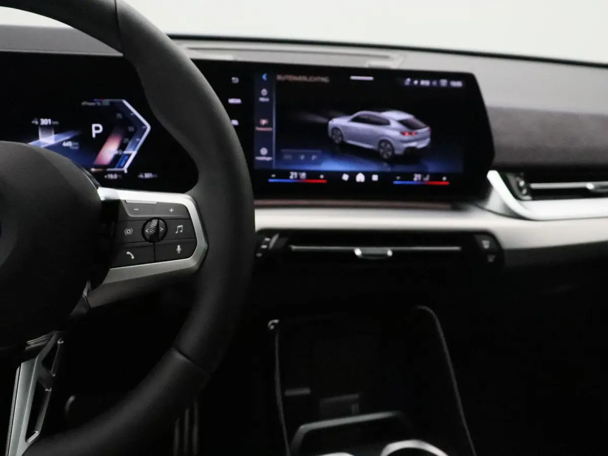 xDrive30 67 kWh M Sport Edition M Sportpakket Pro | Innovation Pack | Harman Kardon | Panoramadak