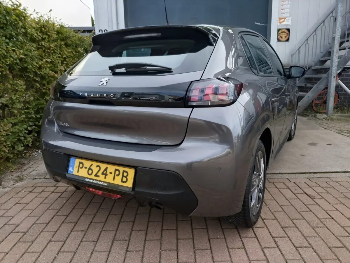 1.2 PureTech Active Pack