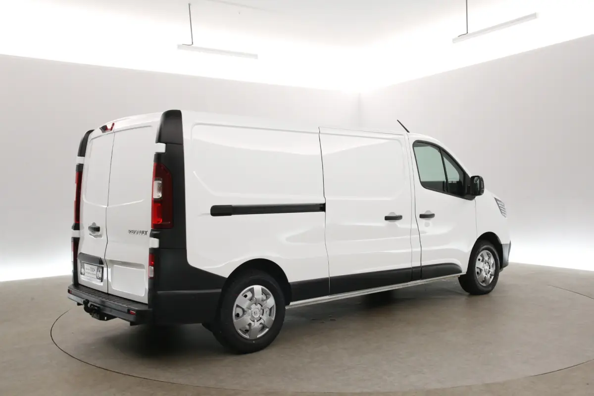 2.0 DCI 150PK L2H1 | Automaat | Airco | Camera | Cruise | Carplay | LED | 2xSchuifdeur | 3 Zits | Trekhaak