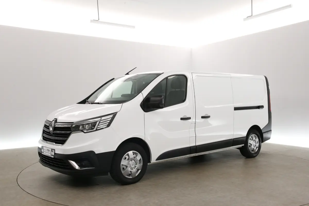 2.0 DCI 150PK L2H1 | Automaat | Airco | Camera | Cruise | Carplay | LED | 2xSchuifdeur | 3 Zits | Trekhaak