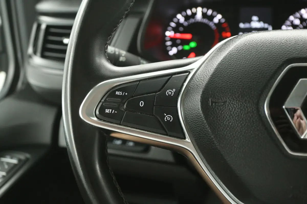 2.0 DCI 150PK L2H1 | Automaat | Airco | Camera | Cruise | Carplay | LED | 2xSchuifdeur | 3 Zits | Trekhaak
