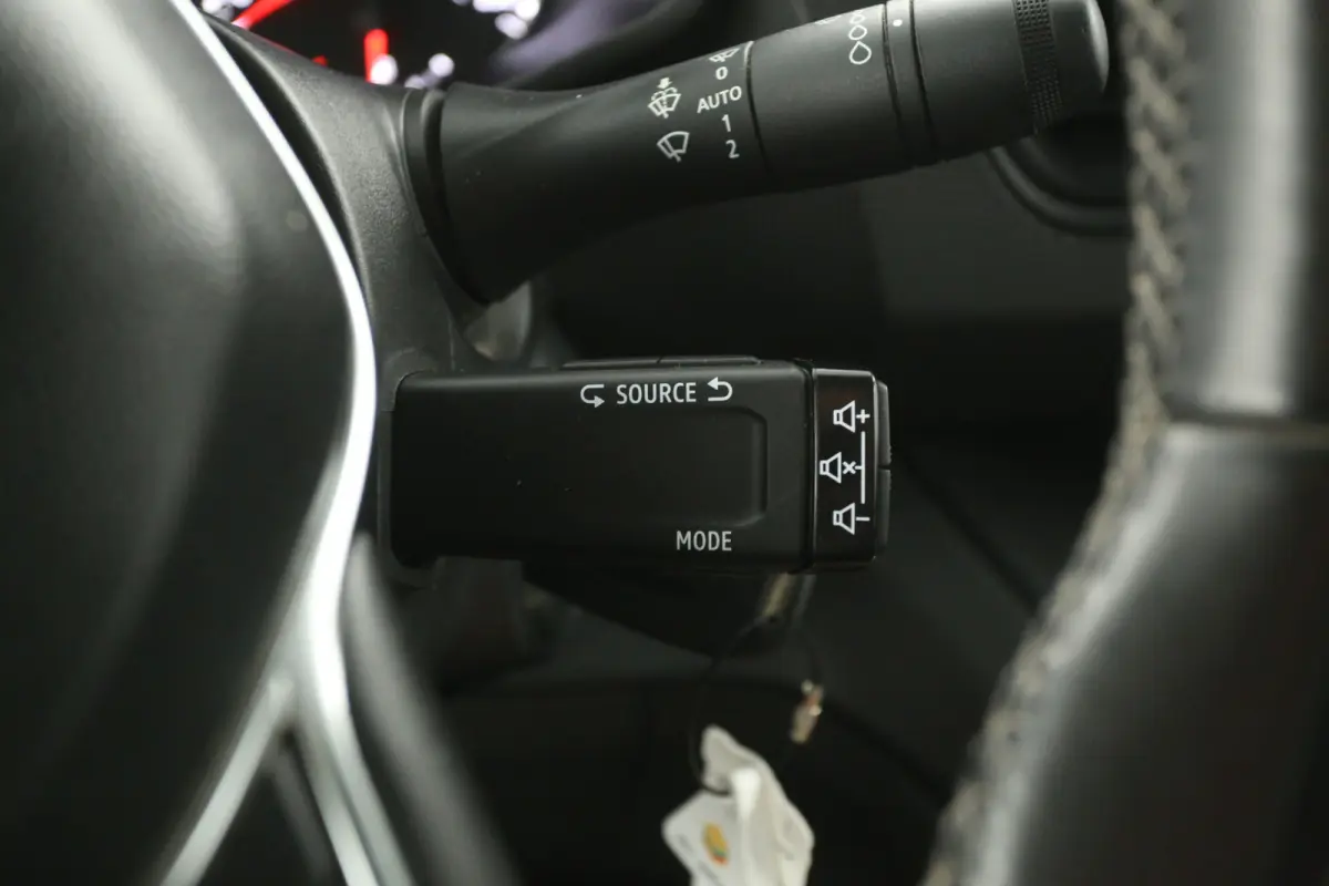 2.0 DCI 150PK L2H1 | Automaat | Airco | Camera | Cruise | Carplay | LED | 2xSchuifdeur | 3 Zits | Trekhaak