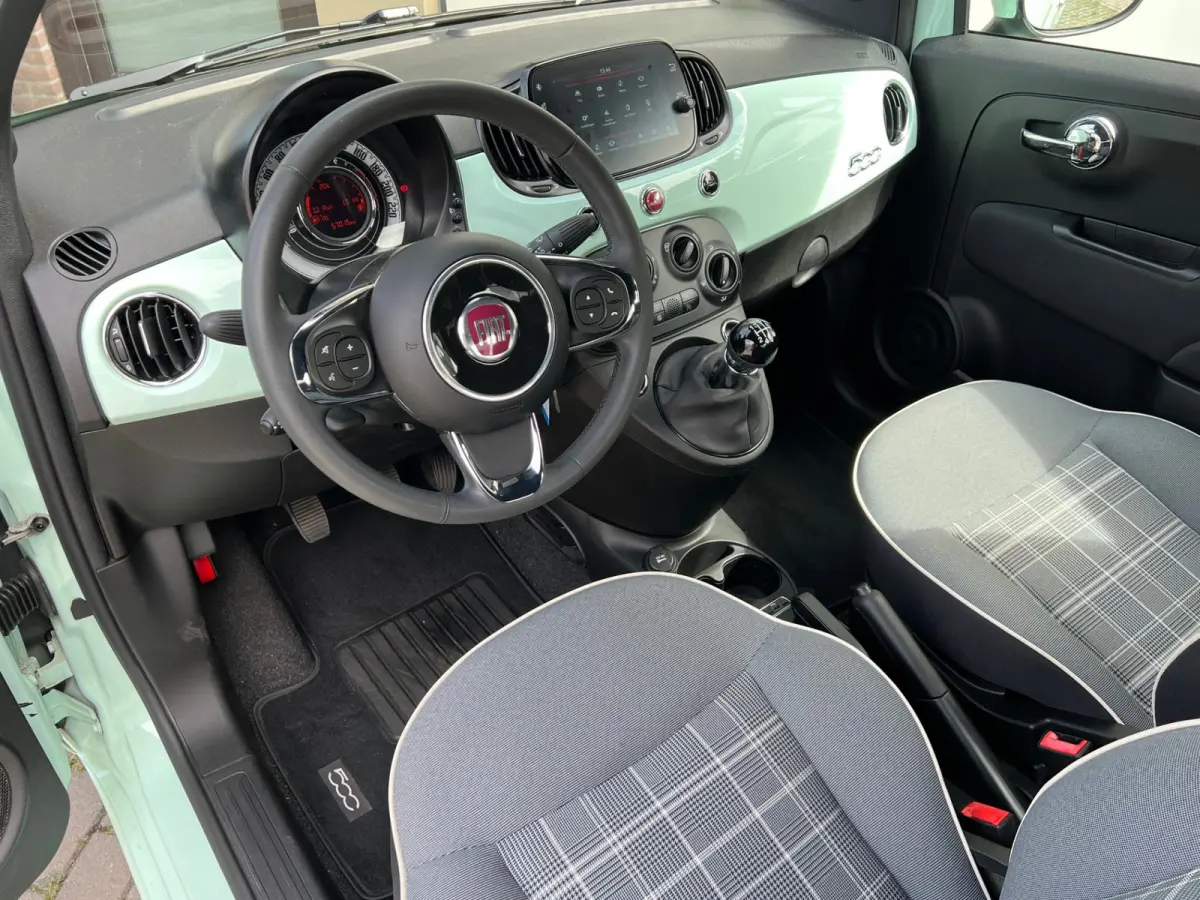 1.0 Hybrid Lounge Airco / Apple Carplay / Android Auto / 15" LM Velgen / Park Sensors / 1e Eigenaar!