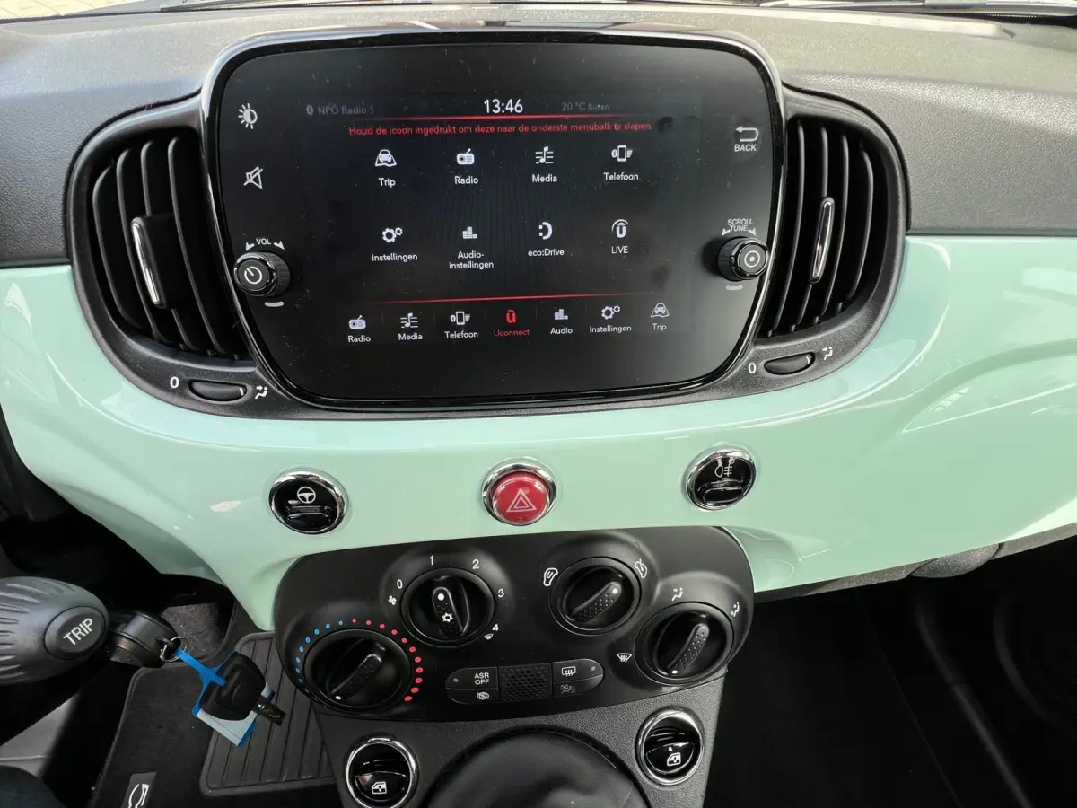 1.0 Hybrid Lounge Airco / Apple Carplay / Android Auto / 15" LM Velgen / Park Sensors / 1e Eigenaar!