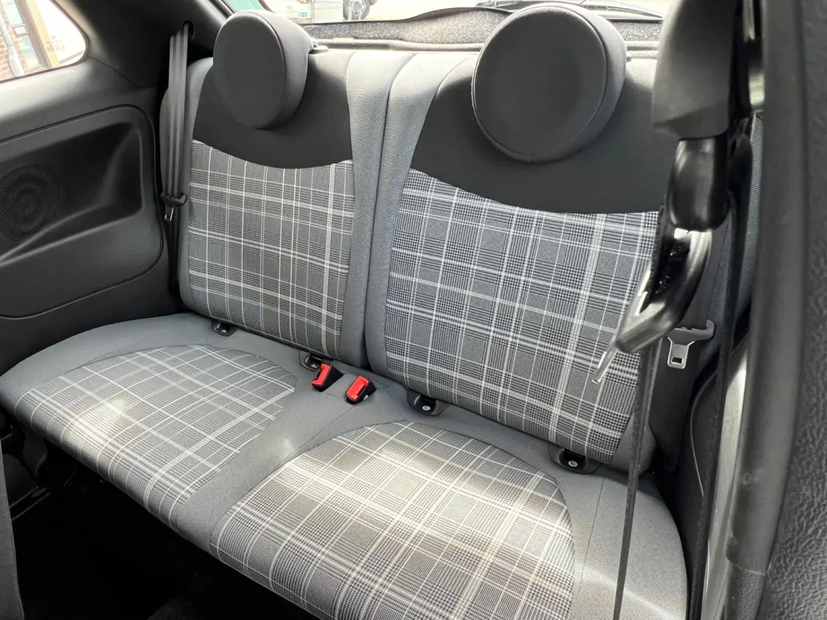 1.0 Hybrid Lounge Airco / Apple Carplay / Android Auto / 15" LM Velgen / Park Sensors / 1e Eigenaar!