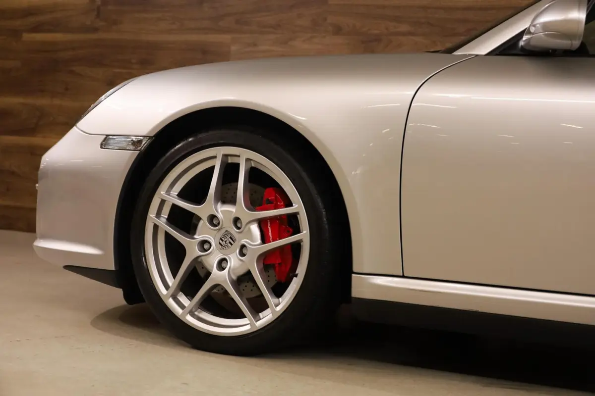 3.8 Carrera 4S