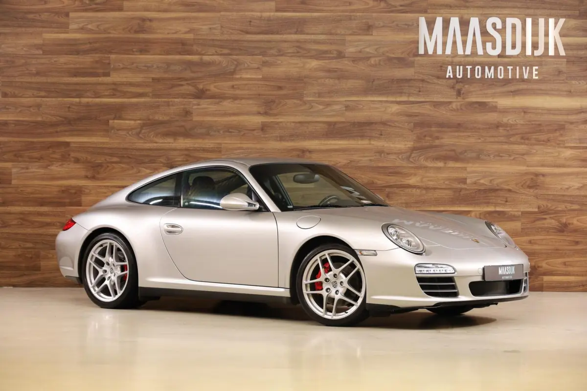 3.8 Carrera 4S