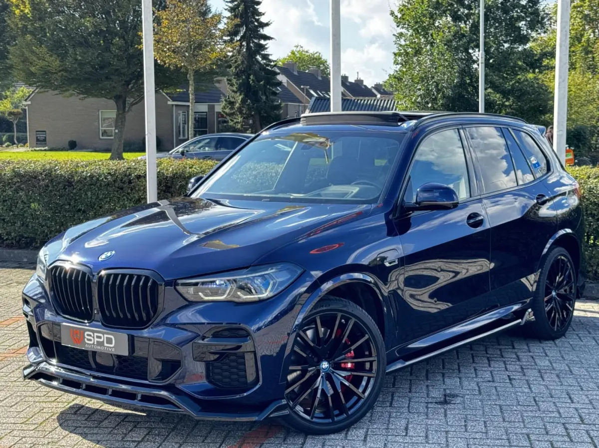 xDrive45e M-Sport|B&W|22"|M-Stoelen|Pano|Laser|Skylou