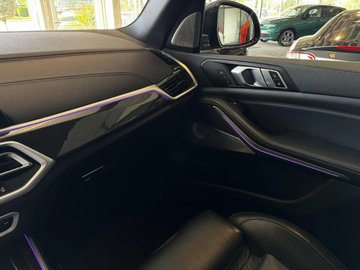 xDrive45e M-Sport|B&W|22"|M-Stoelen|Pano|Laser|Skylou
