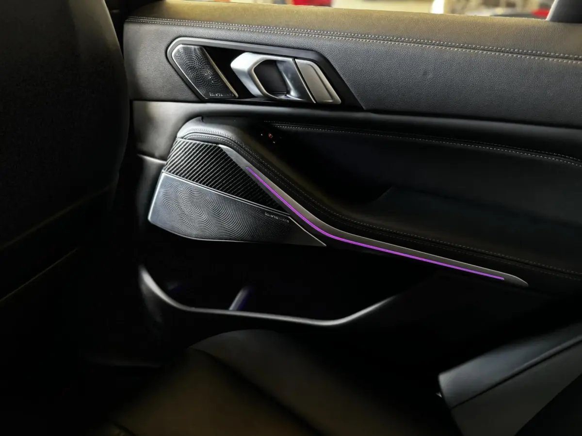 xDrive45e M-Sport|B&W|22"|M-Stoelen|Pano|Laser|Skylou