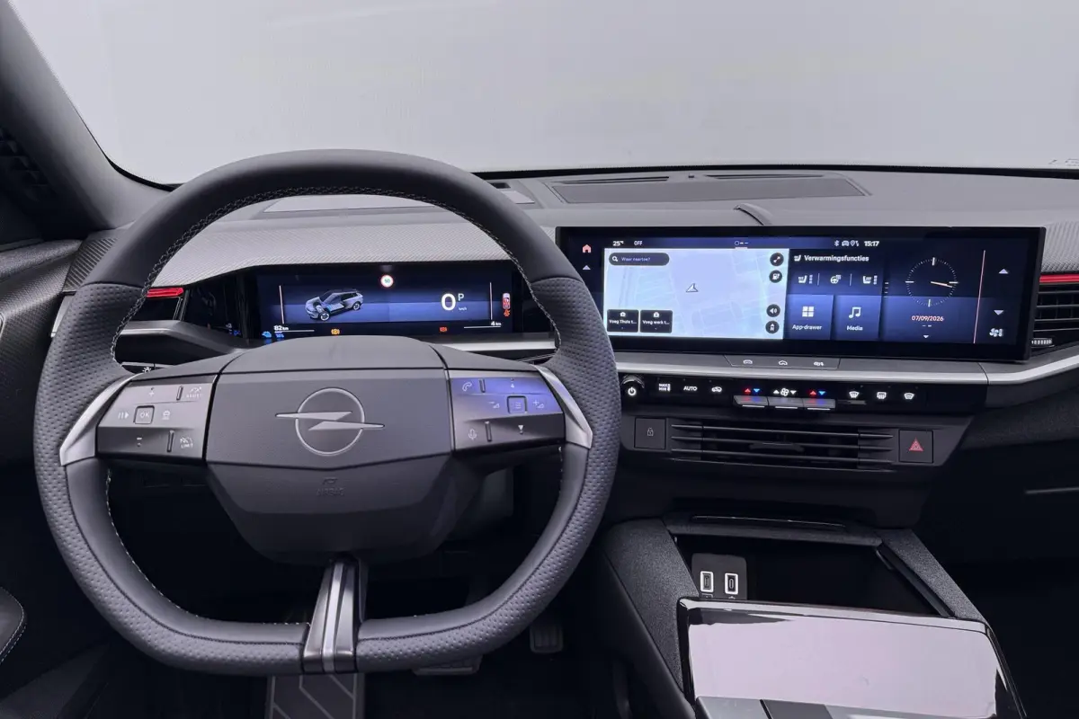 GS 73 kWh Panoramadak / 2+6 Jaar Garantie / Mega Voordeel
