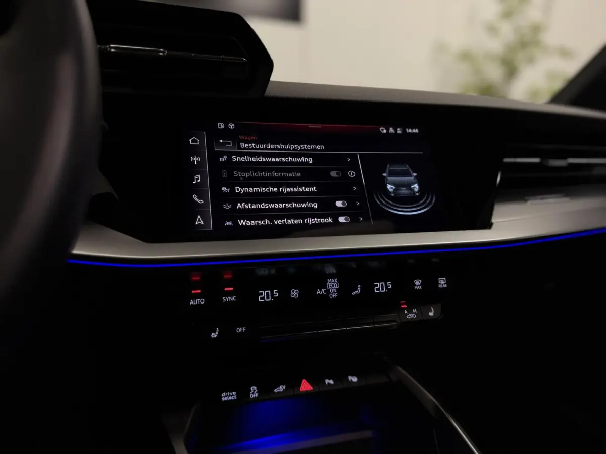 40 TFSI e S-Edition|Pano|Keyess|Ambiance|