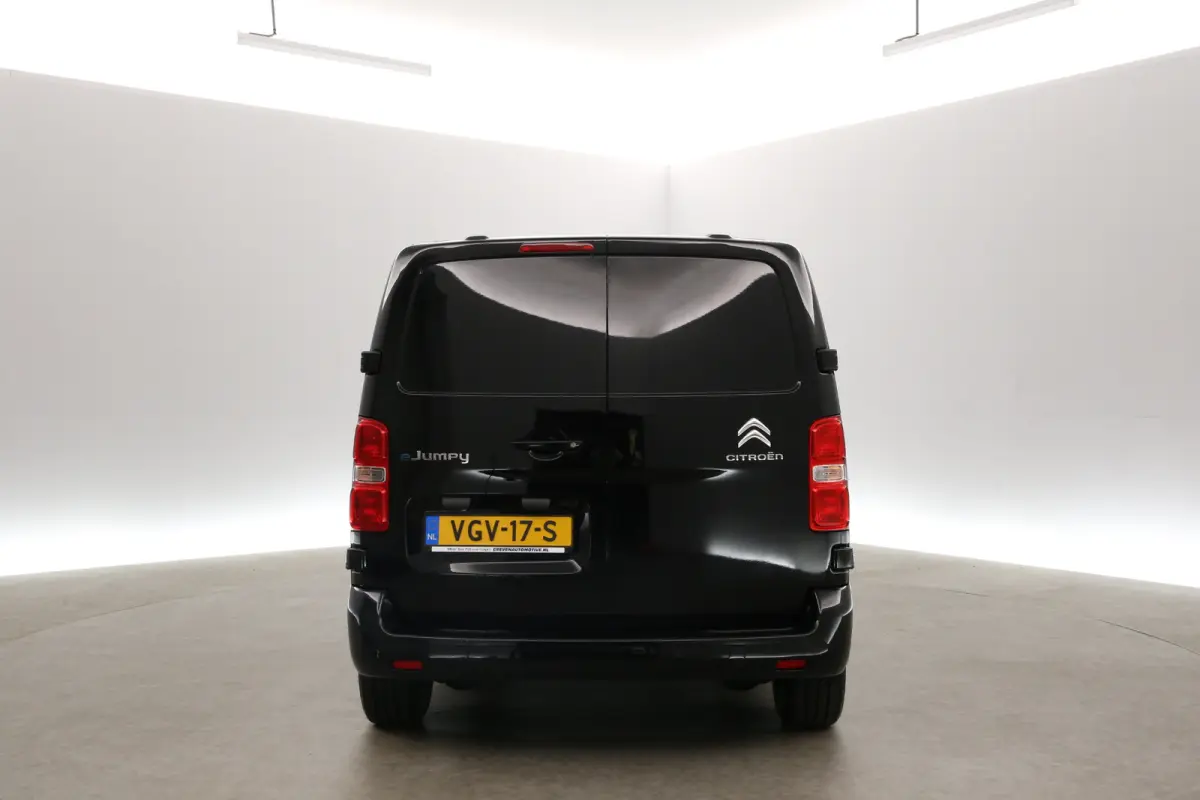 75 kWh L2H1 | Snelladen | SOH 87% | Airco | Cruise | Carplay | 3 Zits | Parkeersensoren
