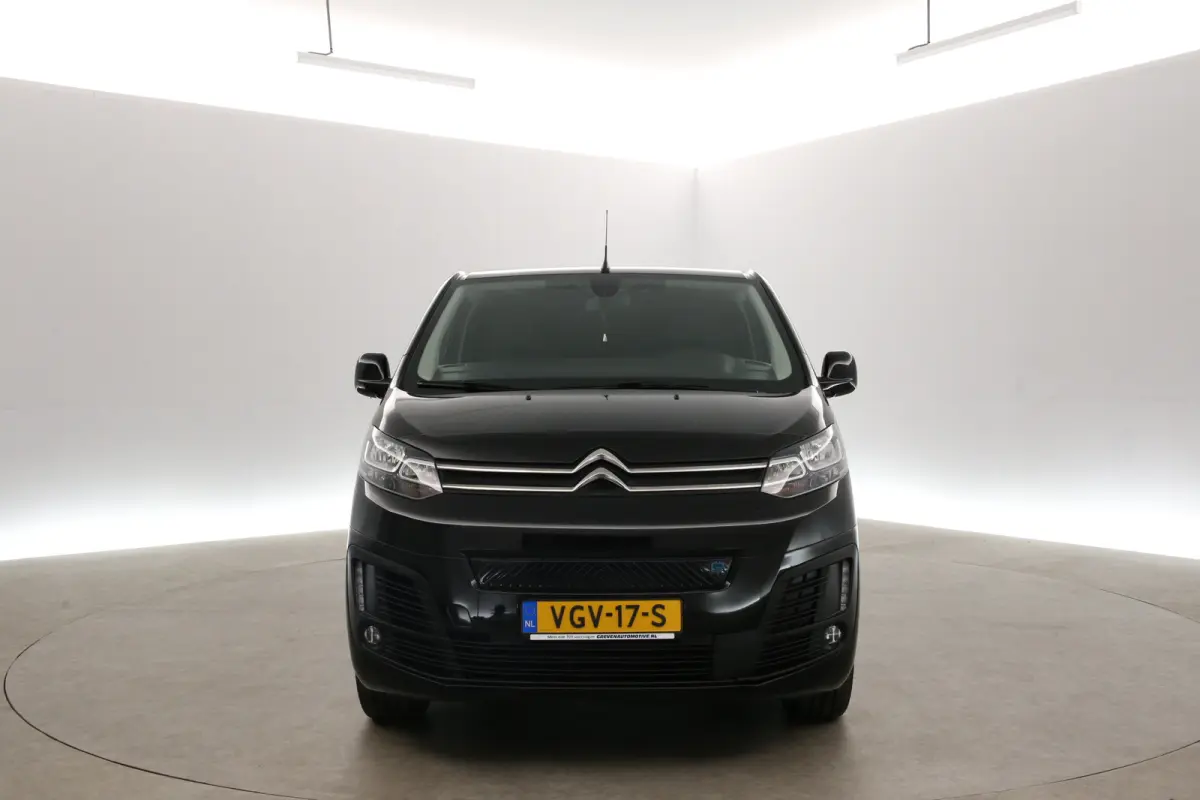 75 kWh L2H1 | Snelladen | SOH 87% | Airco | Cruise | Carplay | 3 Zits | Parkeersensoren