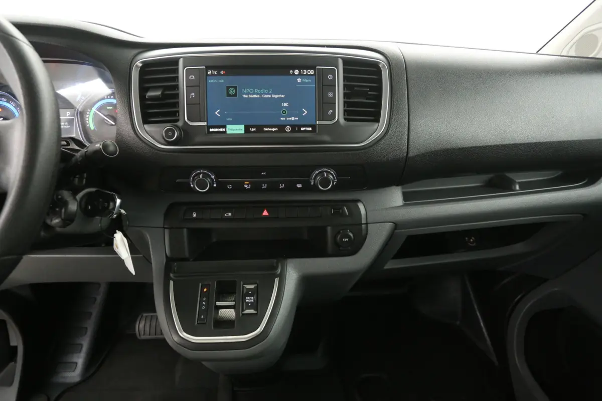 75 kWh L2H1 | Snelladen | SOH 87% | Airco | Cruise | Carplay | 3 Zits | Parkeersensoren