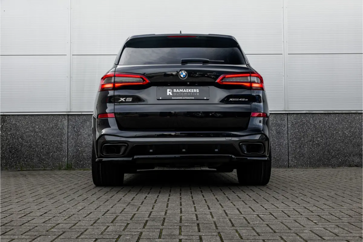 xDrive45e High Executive M-Sport / 22 inch / Co-Pilot /