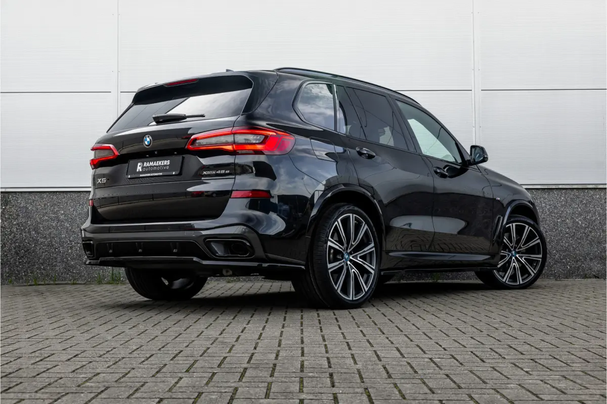 xDrive45e High Executive M-Sport / 22 inch / Co-Pilot /