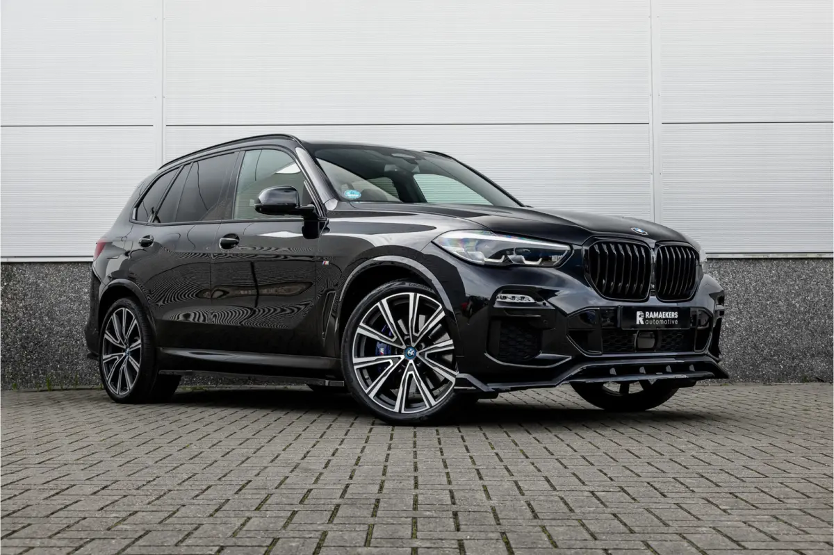 xDrive45e High Executive M-Sport / 22 inch / Co-Pilot /