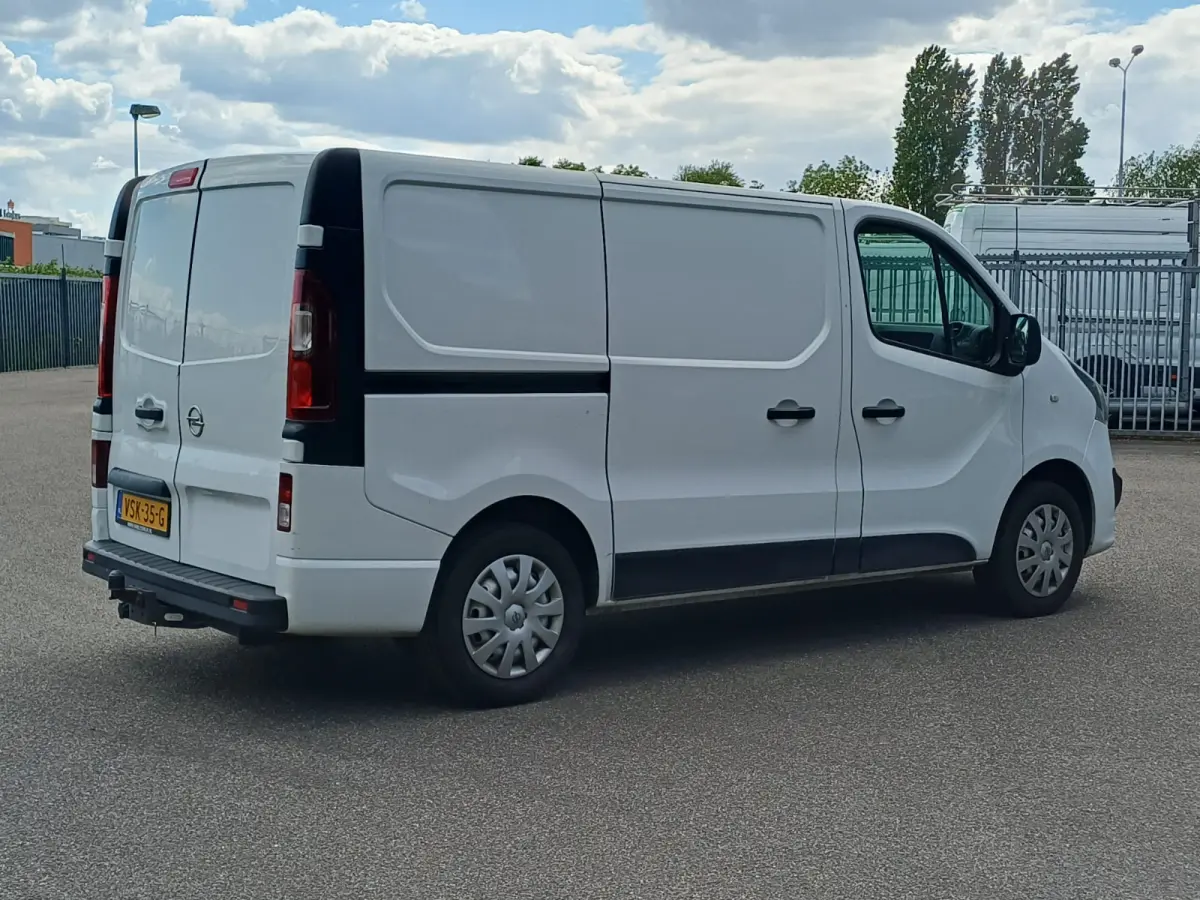 1.6 CDTI L1H1 Selection | 3 ZITPL | AIRCO | CRUISE | TREKHAAK | HOUTEN LAADVLOER |