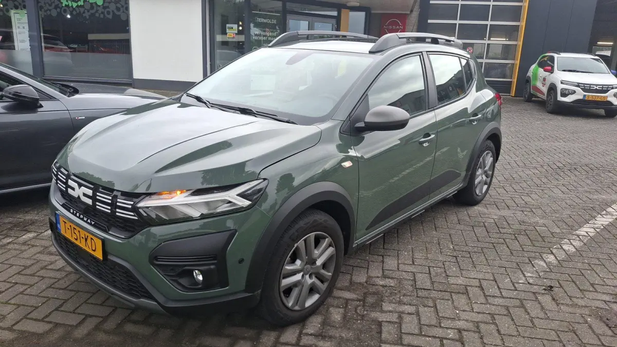 TCe 90 CVT Expression | Trekhaak | Schuifdak | Automaat |