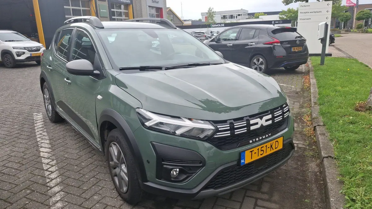 TCe 90 CVT Expression | Trekhaak | Schuifdak | Automaat |