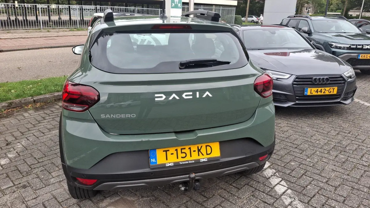 TCe 90 CVT Expression | Trekhaak | Schuifdak | Automaat |