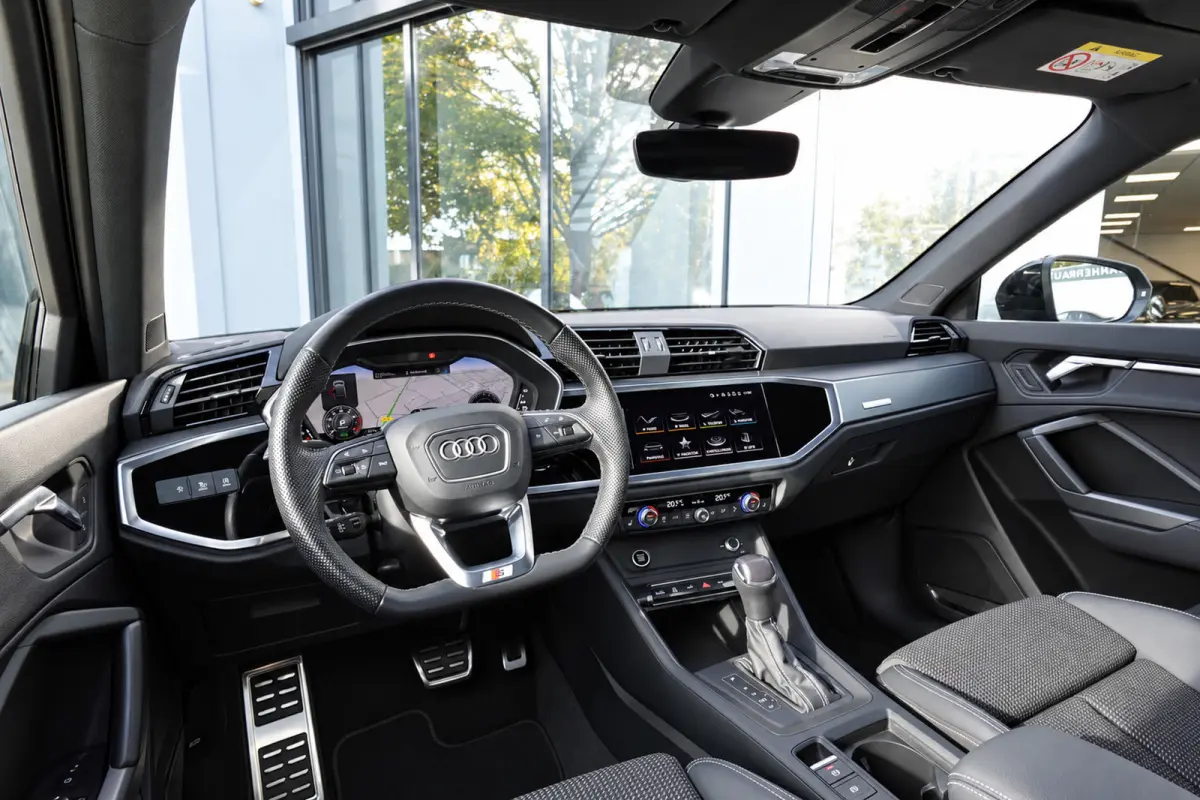 45 TFSI e S Edition PANO KEYLESS CAM