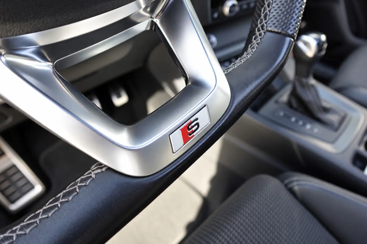 45 TFSI e S Edition PANO KEYLESS CAM