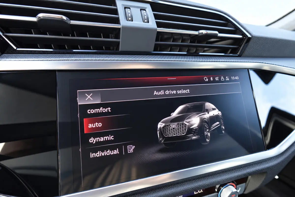 45 TFSI e S Edition PANO KEYLESS CAM