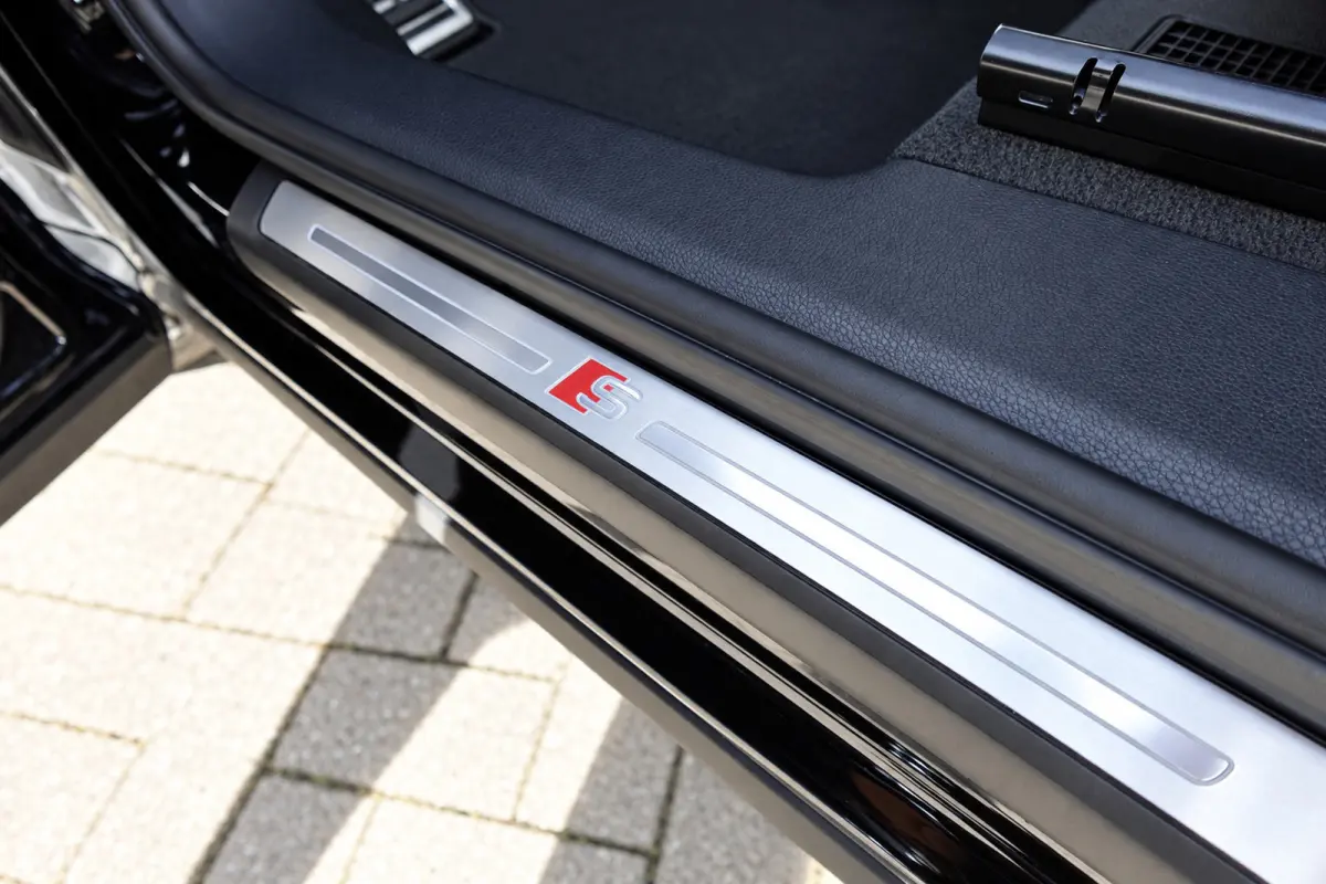 45 TFSI e S Edition PANO KEYLESS CAM