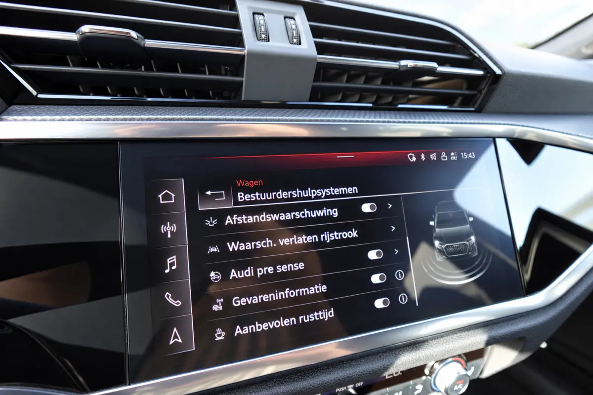 45 TFSI e S Edition PANO KEYLESS CAM