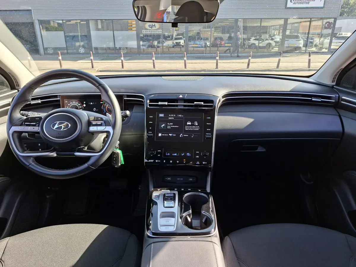 1.6 T-GDI PHEV Comfort Smart 4WD SOH 100% Dealer onderh. Fabrieksgarantie Carplay Camera achter Cruise Control APK 10-2028 Rijklaar!